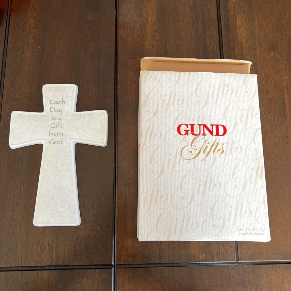 Gund White Cross Plaque with Inspirational Message